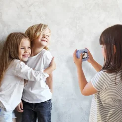 Appareil photo instantané et caméra bleu