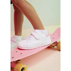 Baskets basses avec lacets et scratch pour fille