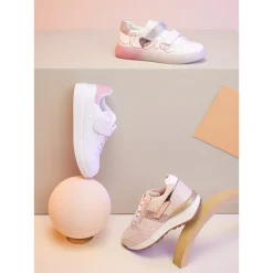 Baskets basses avec lacets et scratch pour fille