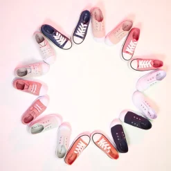 Baskets basses en toile roses avec lacets pour fille