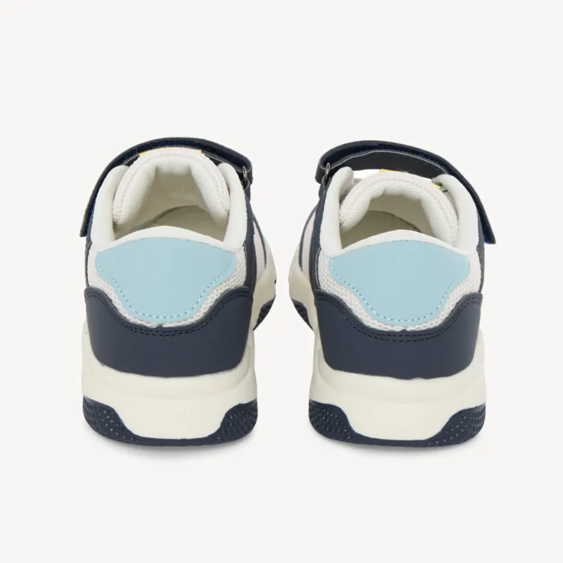 Baskets de sport scratchées en mesh pour garçon