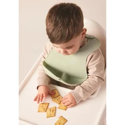 Bavoir silicone de voyage Roll Up Vert Sauge 4m+