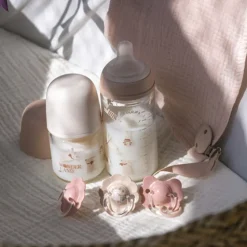 Biberon en verre avec tétine physiologique SX Pro M 240 ml Wonderland lapins roses