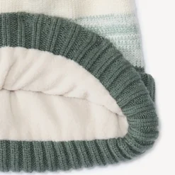 Bonnet à pompon en tricot pour garçon