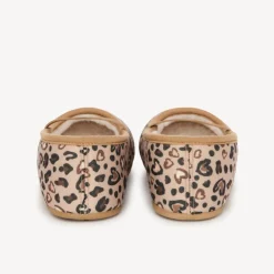 Chaussons babies imprimé cœurs/léopard pour fille