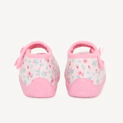 Chaussons babies imprimé fleuri pour bébé fille