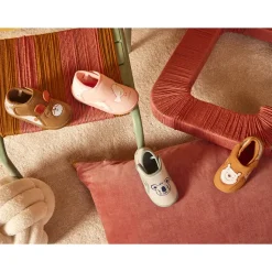 Chaussons forme bottillons à scratch imprimé koalas pour bébé garçon