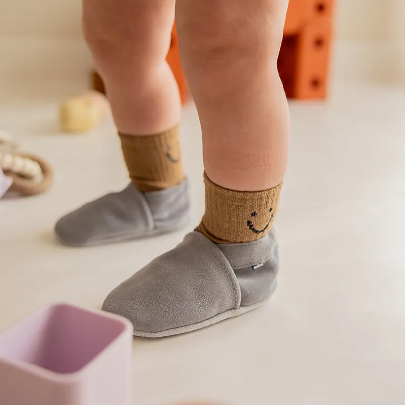 Chaussons souples 12-18M en suède Babysoft sky