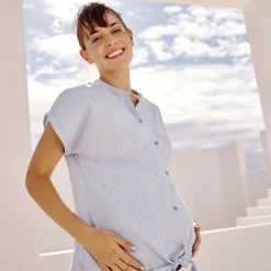 Chemise de grossesse manches courtes à rayures en voile