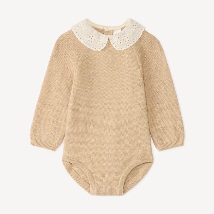 Combinaison barboteuse col claudine pour bébé fille