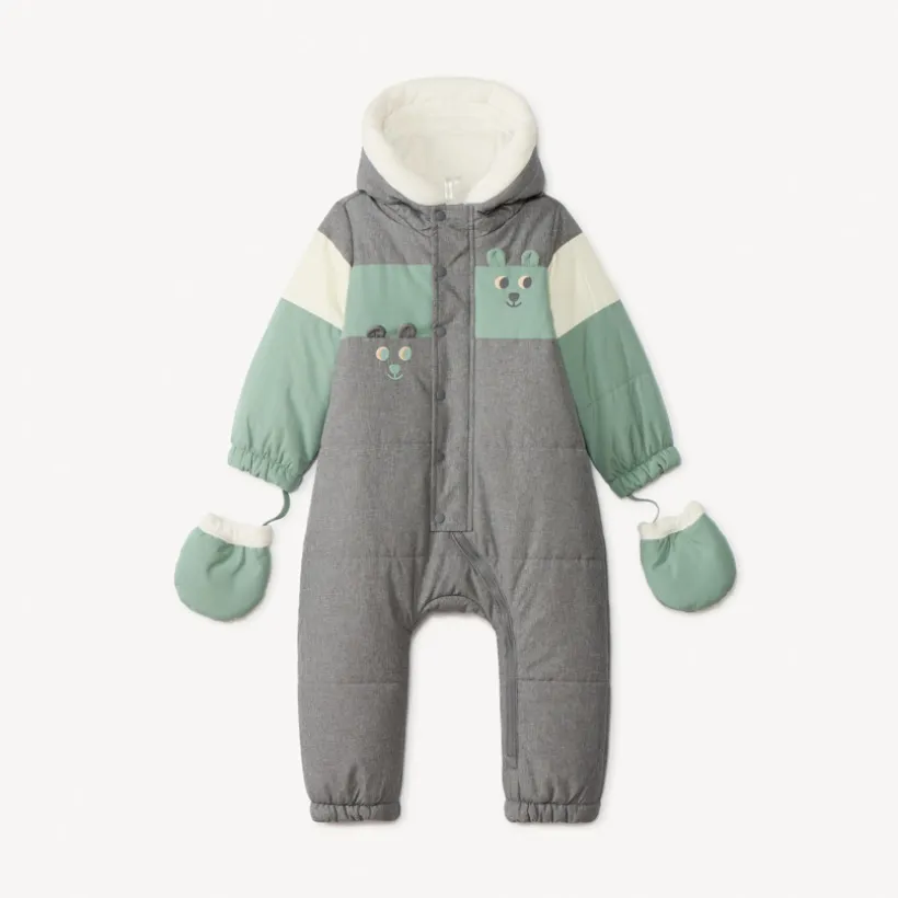 Combi-pilote déperlante et doublée pour bébé garçon avec finitions différentes selon l'âge