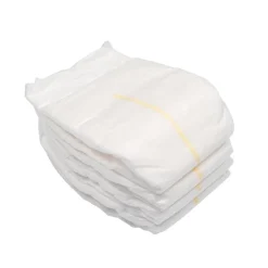 4 couches pour poupons