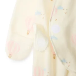Dors-bien en velours imprimé montgolfières pour bébé fille prématurée