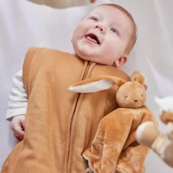 Doudou plat Jour & Nuit bi-matière Moka le lapin
