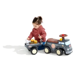 Food-truck avec accessoires