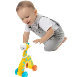 Girafe pousse et relâche