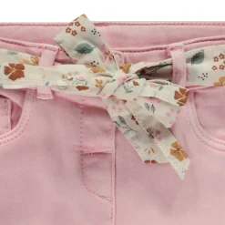 Jean droit avec ceinture foulard imprimée pour bébé fille