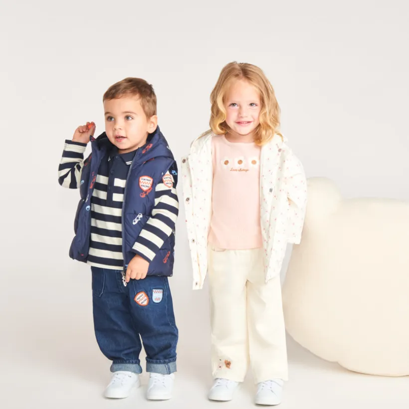 Jean droit bébé garçon avec patchs brodés vintage