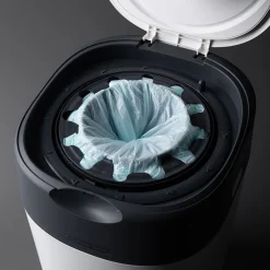 Lot de 6 recharges pour poubelle à couches Twist & Click