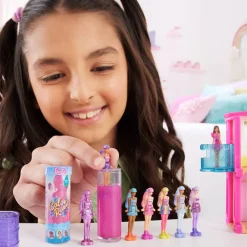 Mini figurine Barbieland Color Reveal (modèle aléatoire)