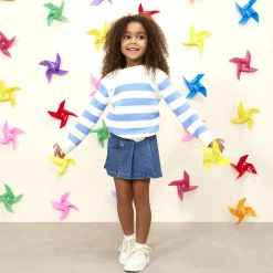Pull en tricot rayé avec emmanchures ajourées pour fille