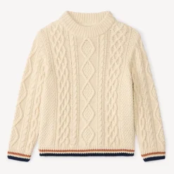 Pull en tricot uni effet torsadé avec liseré coloré pour garçon