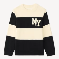 Pull garçon en tricot avec broderie bouclette