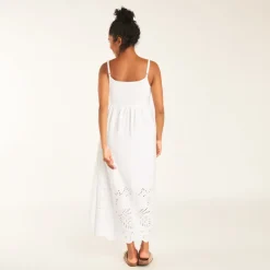 Robe longue en voile et broderie anglaise pour femme enceinte