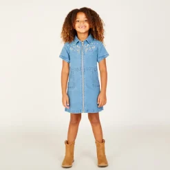 Robe manches courtes en jean brodé pour fille