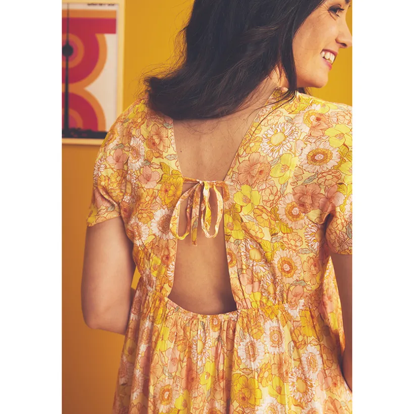 Robe manches courtes volantée imprimé rétro pour femme