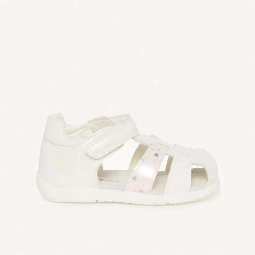 Sandales à velcros à petit motif cœur pour bébé fille