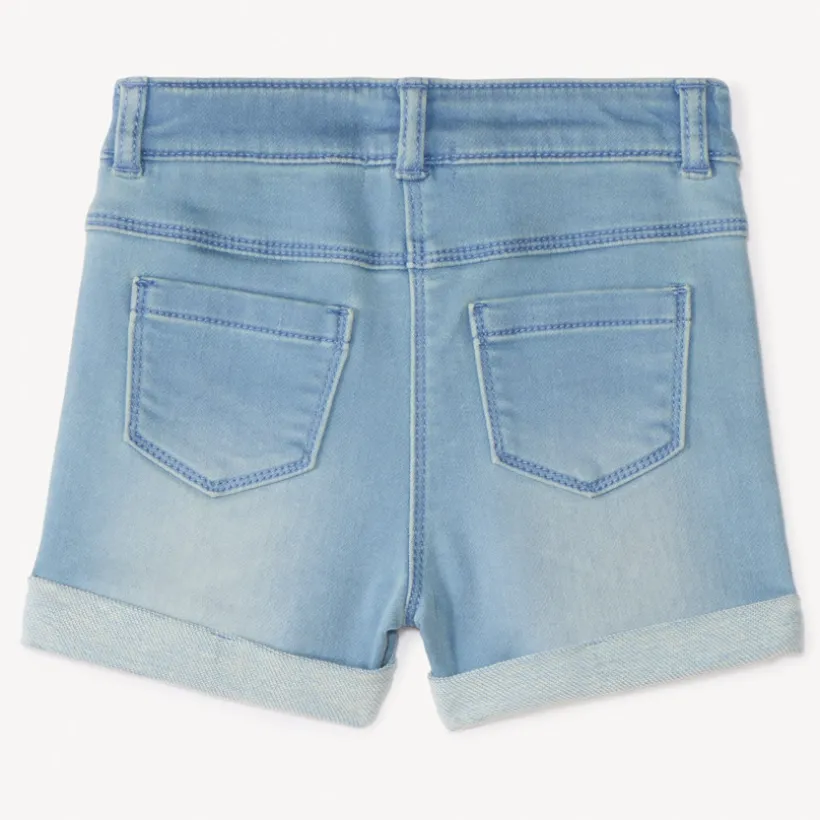 Short effet jean à poche cœur pour bébé fille