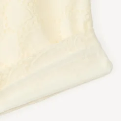 Short uni en broderie anglaise et nœud fantaisie pour bébé fille