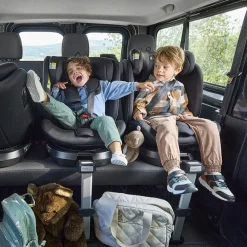 Siège-auto P4One i-Size Isofix 40-150 cm noir