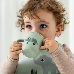 Tasse d'apprentissage en silicone Playground Vert