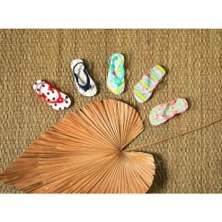 Tongs à rayures multicolores pour fille avec lanière selon l'âge
