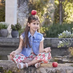 Veste en jean sans manches à col chemise pour fille
