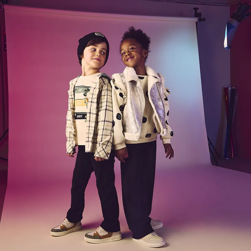 Veste sans manches contrecollée effet fourrure pour fille